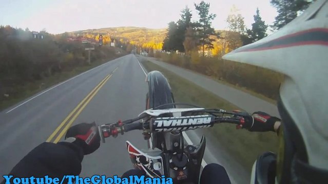 Yamaha YZ250F -GoPro HD Street Wheelies