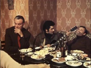 Раскинулось море широко