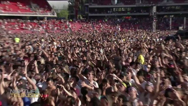 Superstar DJs David Guetta, Calvin Harris, & Armin Van Buuren raise Awareness in Sydney