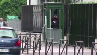 Raw_ French Police Detain 6 Terror Suspects [480p]