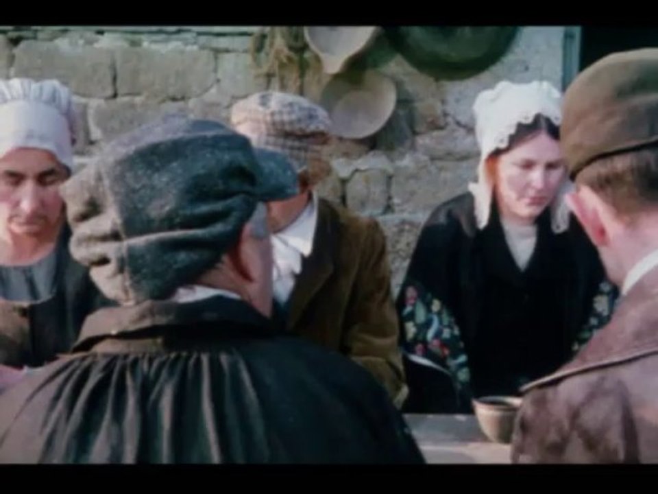 Moi, Pierre Rivière, ayant égorgé ma mère, ma soeur et mon frère ( bande annonce )