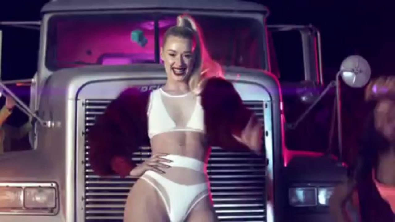 Macklemore vs Martin Garrix vs Ludacris - How Low Animals (Athis & Vocalteknix Mashup)