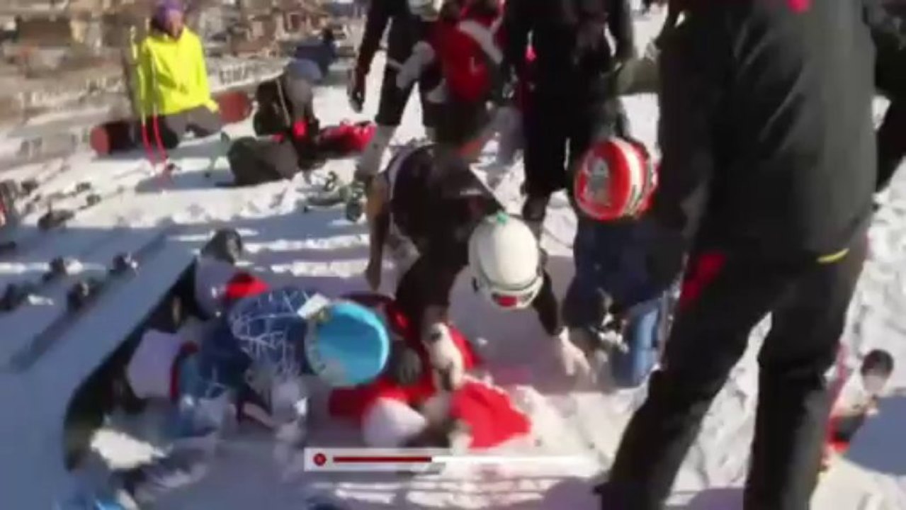 Sportliche Weihnachtsmänner im Internet | Euromaxx