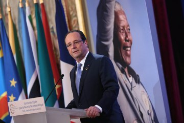 "Il prend place dans la conscience universelle"