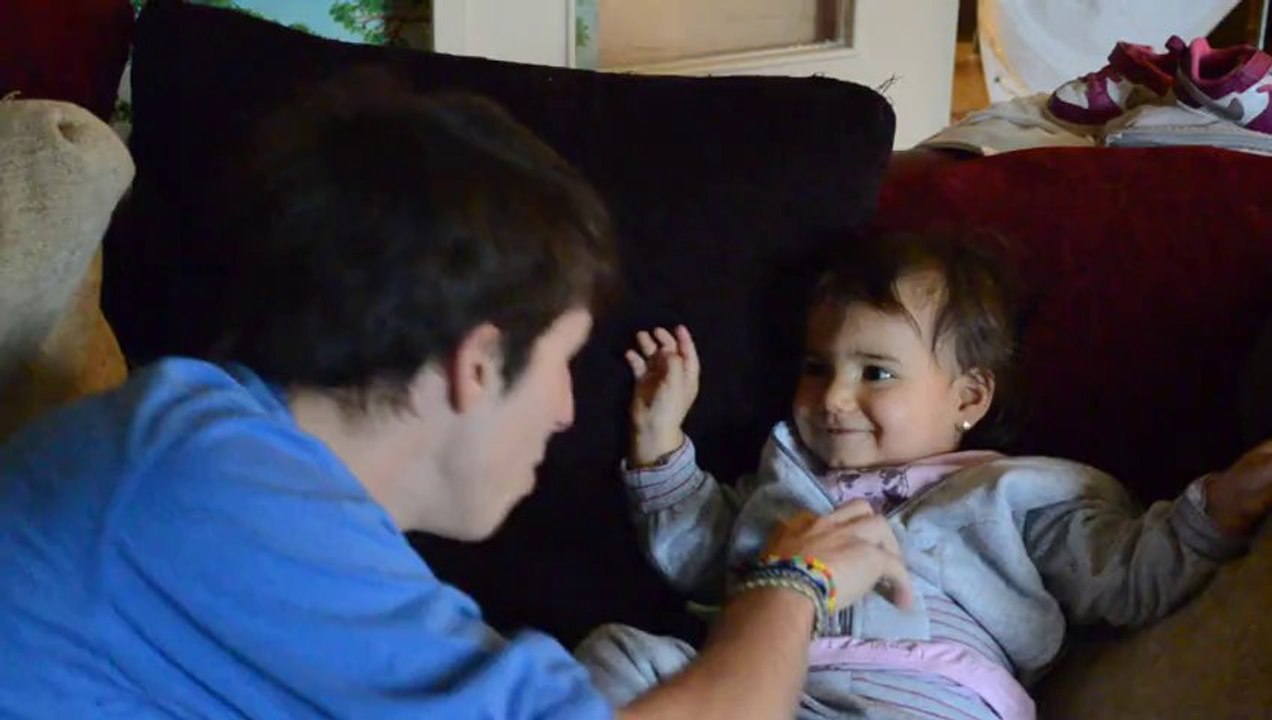 Calin avec Tonton!!