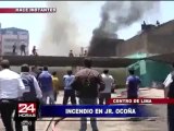 Voraz incendio consume más de 20 viviendas en el Centro de Lima (2/3)