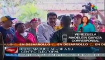 Llega pdte. Nicolás Maduro a ejercer su derecho al voto