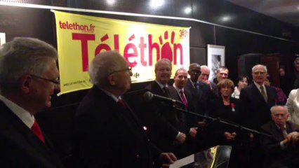 Discours de remise des insignes de Chevalier de la Légion d'Honneur à Gilles CATOIRE par Louis MEXANDEAU (ancien Ministre des PTT)