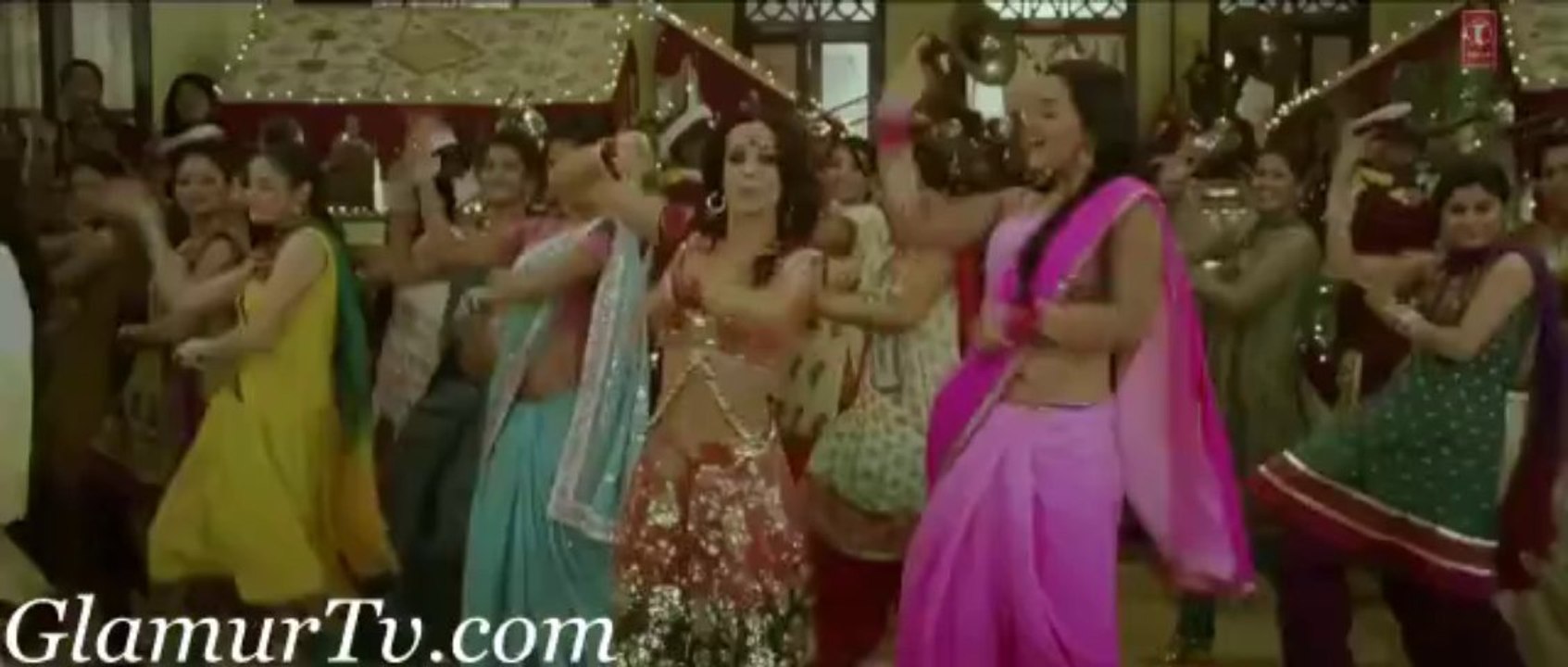 Pandey Jee Seeti Video Song (- Indian Movie Dabangg 2 Video Songs - ) in High Quality Video By GlamurTv