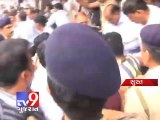 Narayan sai broke down during questioning by Surat Police - Tv9 Gujarat