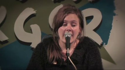 Adele - Chasing Pavements  93.3 KGSR (107.1 KGSR) - Radio Austin KGSR