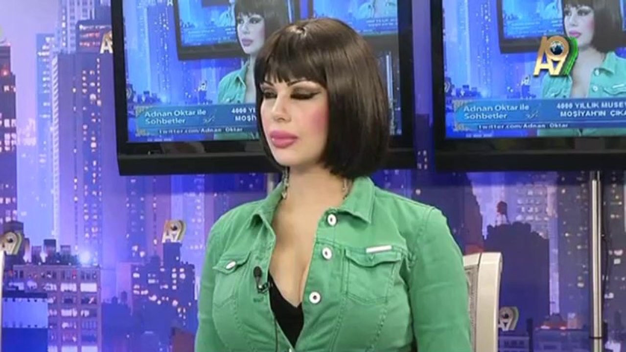 In the Jewish sources it is related that Moshiach would appear from Istanbul and that Israel would be saved by Moshiach (22.11.2013)