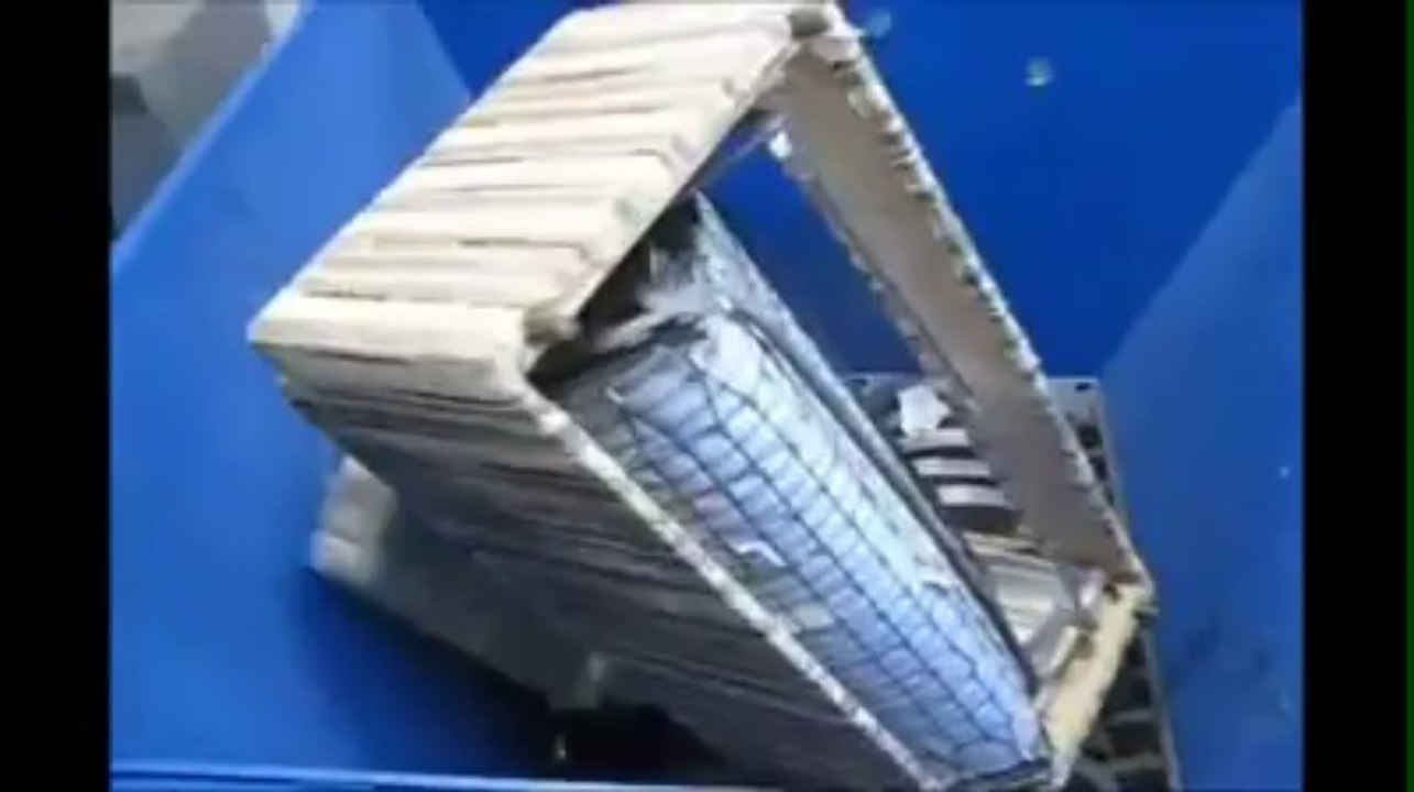 Funny Videos - This Thing Eats Everything  Facebook
