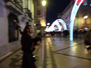 artista de rua em portugal na rua augusta