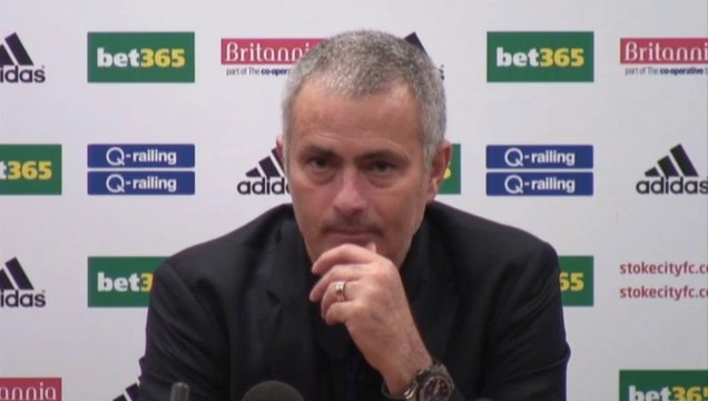 Mou lamenta las ocasiones marradas