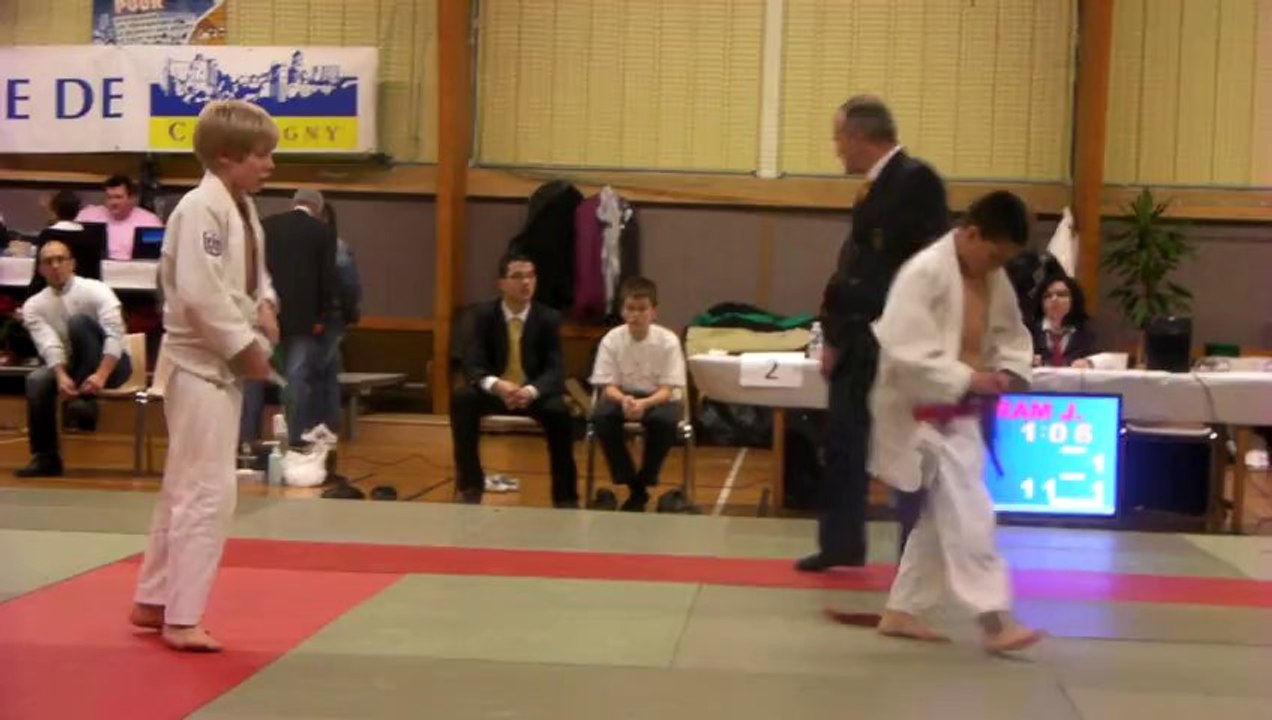 Tournoi Judo minimes 2013 Chauvigny - Hugo BOYER Finale -34kg