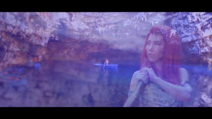 Ya Ya Ya - Hande Yener