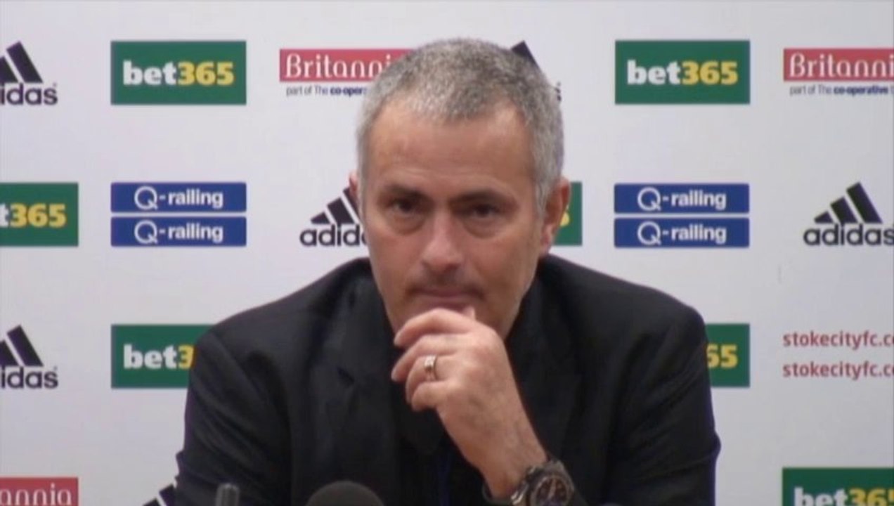 Mourinho beklagt Torausbeute bei Schürrle-Doppelpack