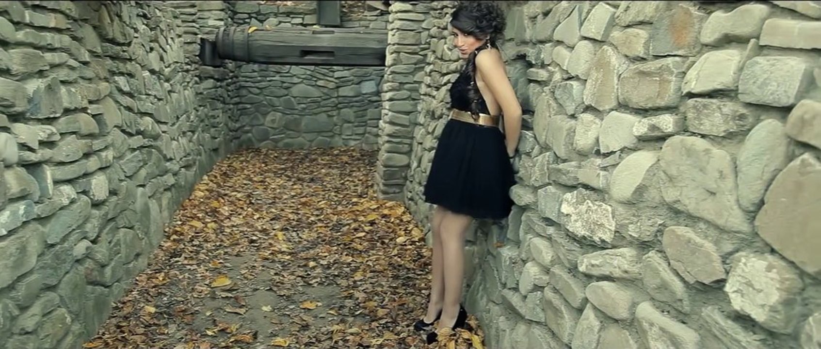 Asu & Boby feat Printesa de Aur & Adam B -STAI RIBADA 2014 full HD