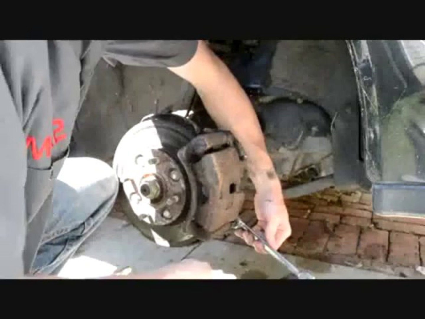 How-To Change Brake Pads - Honda Accord - video Dailymotion