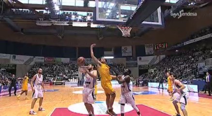 Το εκπληκτικό  τρίποντο του Ξανθόπουλου