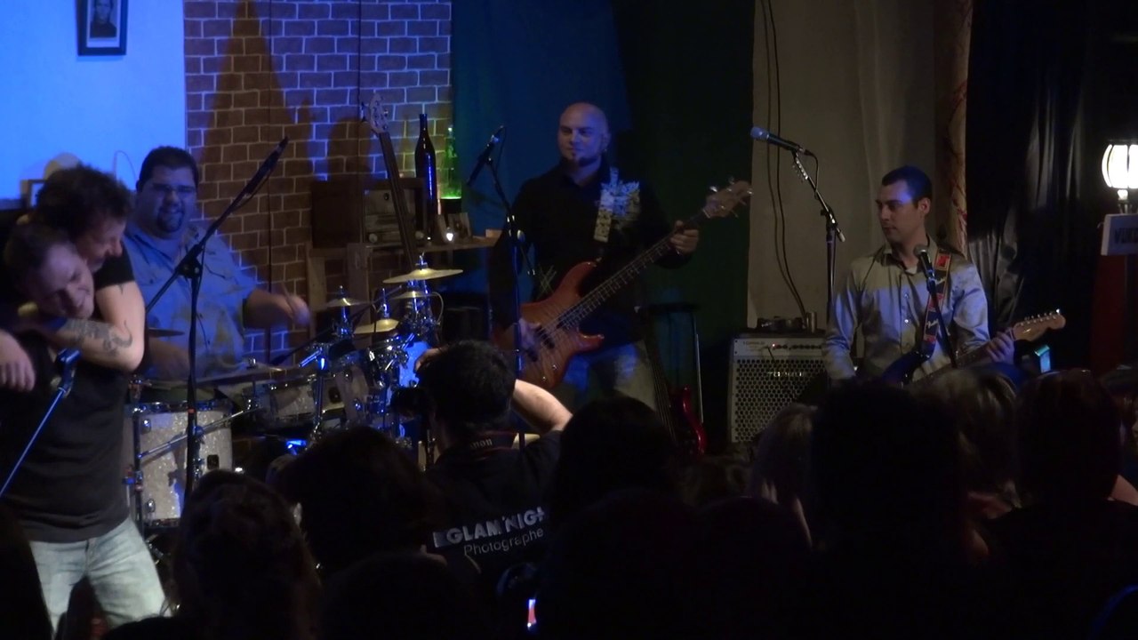 Guillaume Ledoux & Teddy Savić - La couleur des blés (Live @ Scoop)