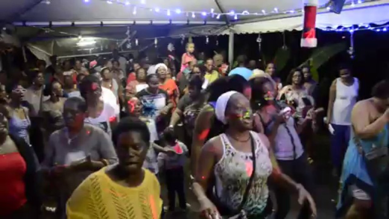 Chanté nwel avec Kantik Band "Cécilia" à Augrain au Robert - dimanche 08 décembre 2013