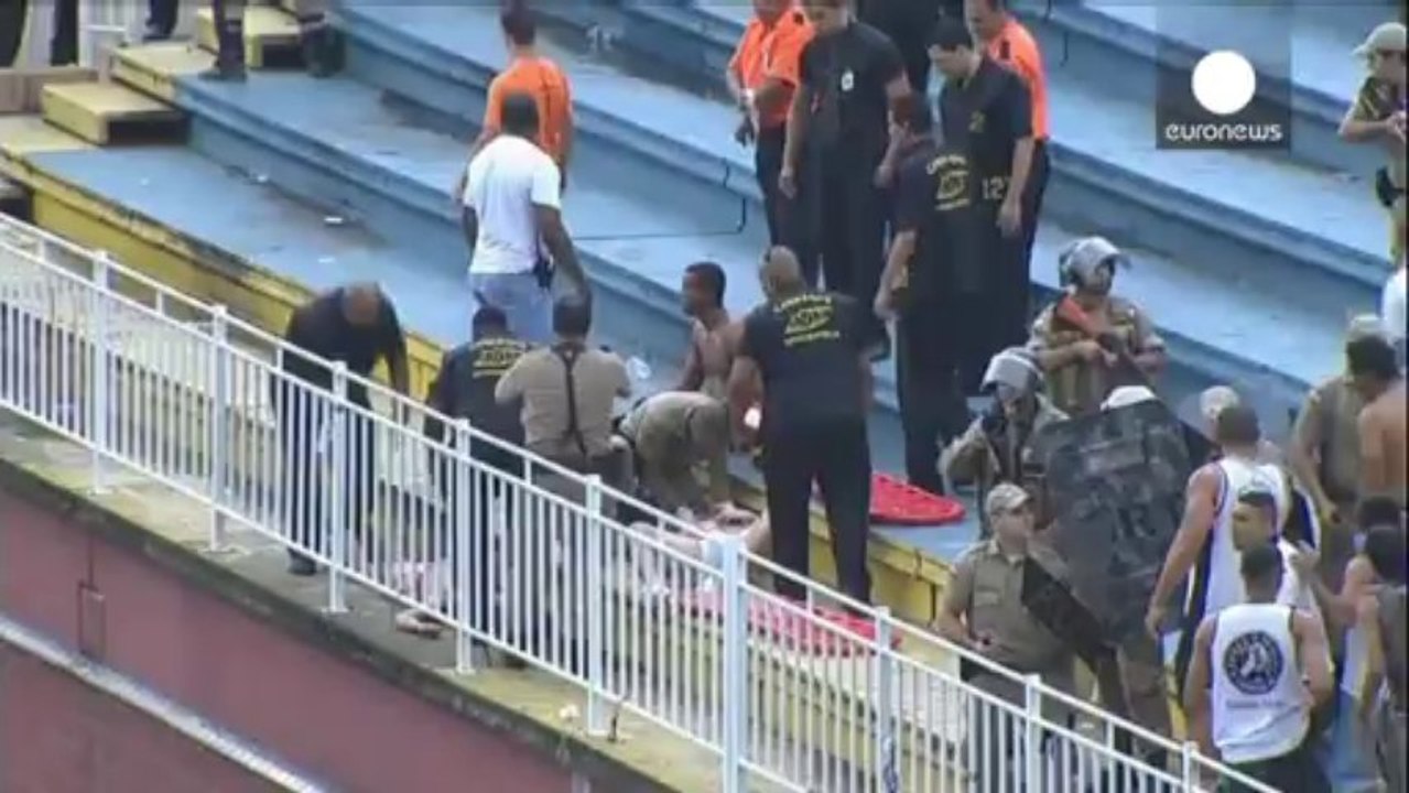 Brésil : violente bagarre entre supporters dans les tribunes