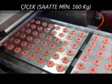 TMAK - Kuru Pasta ve Kurabiye Makinaları , Çiçek şeklinde kurabiye dökerken