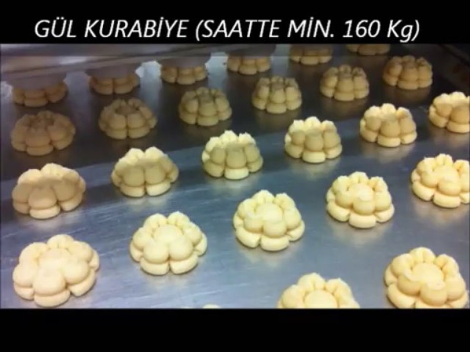 TMAK - Kuru Pasta ve Kurabiye Makinaları ,Gül Şeklinde Kurabiye Dökerken