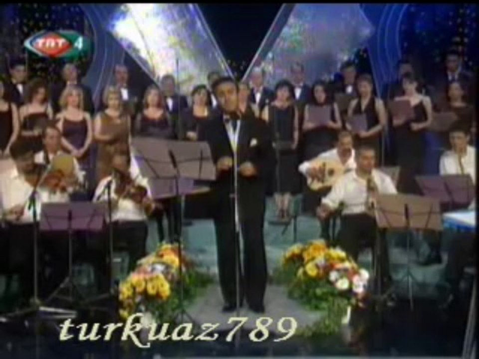 Ali Osman AKKUŞ-Bir Ömür Düğümlendi O Yeşil Gözlerinde