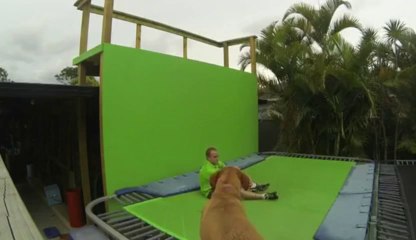 How to brake your ankle on a trampoline... Impressive!!