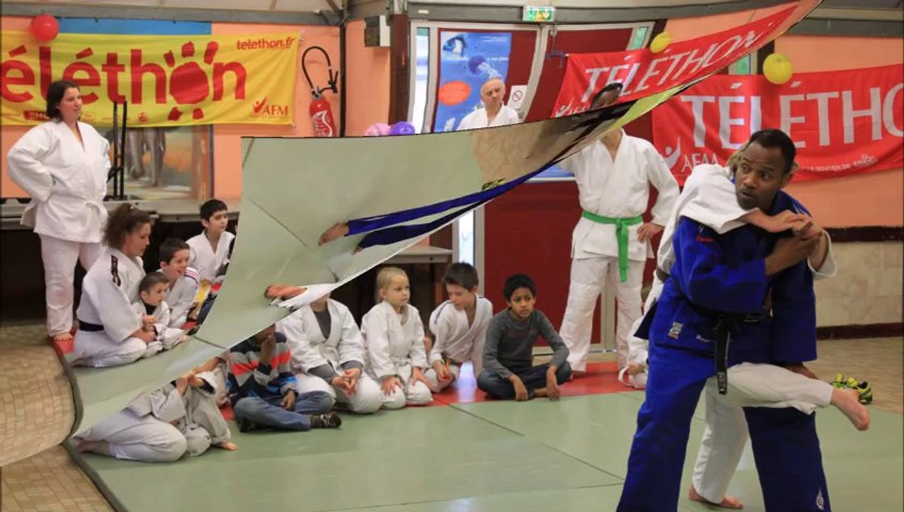 le  judo club de Cornant soutient le téléthon