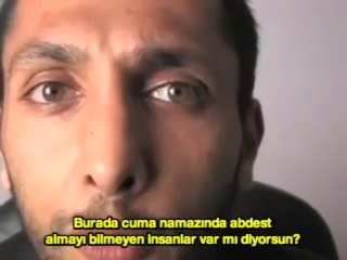 Cuma Namazında Yaşanan Komik Olaylar