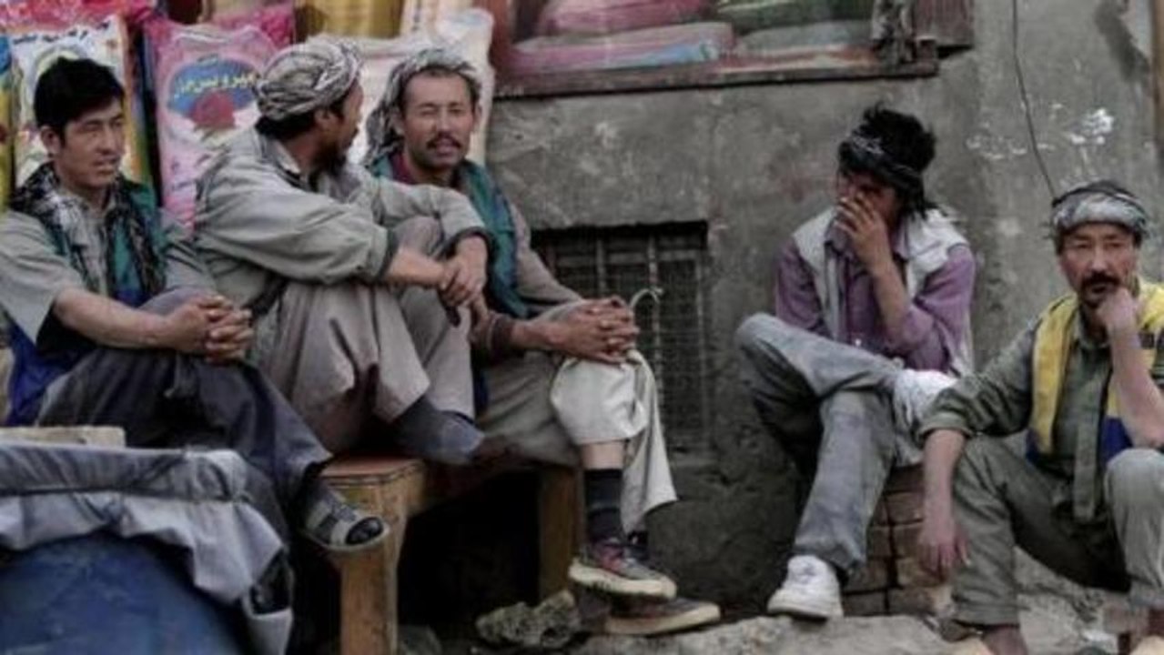 Afghans jittery over security pact deadlock