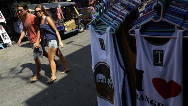 Prolonged unrest threatens Thai economy