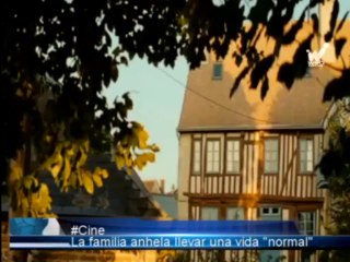 Los integrantes de “una familia peligrosa” deberán encajar en su nuevo hogar. Robert De Niro protagoniza el filme