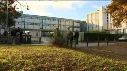 Un prof de prépa en grève : "Qui accepterait 20% de salaire en moins ?"