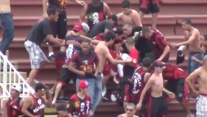 Brésil: blessés graves dans des affrontements entre supporters