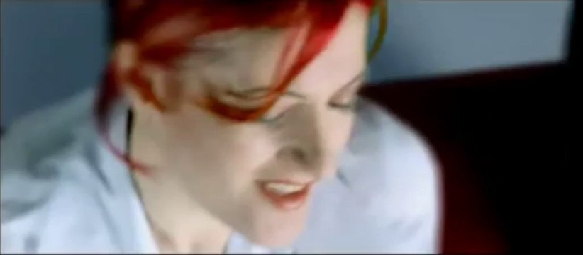 Gamsız Hayat (Candan Erçetin)