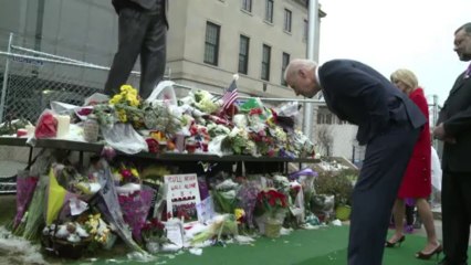 US Vice President Biden pays tribute to Mandela