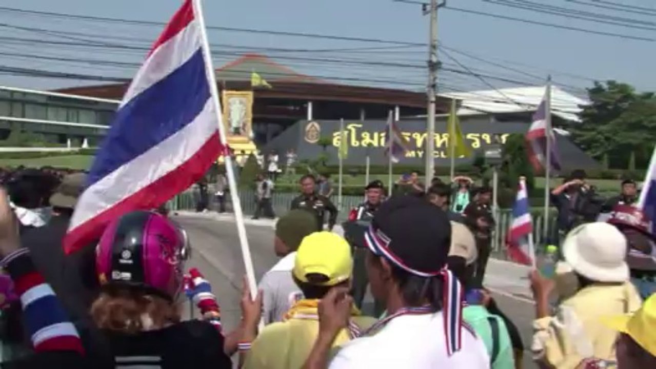 Thai PM rejects protesters' demand to step down
