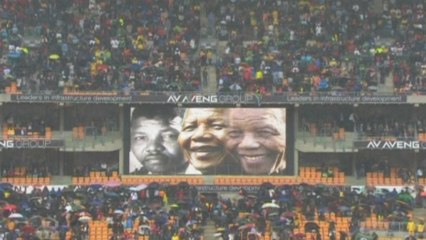 World leaders in Mandela memorial