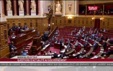 «Officines», «manipulation» : échange musclé entre Valls et Charon sur la Manif pour tous