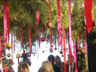 Μπαζάρ συν στον άνθρωπο