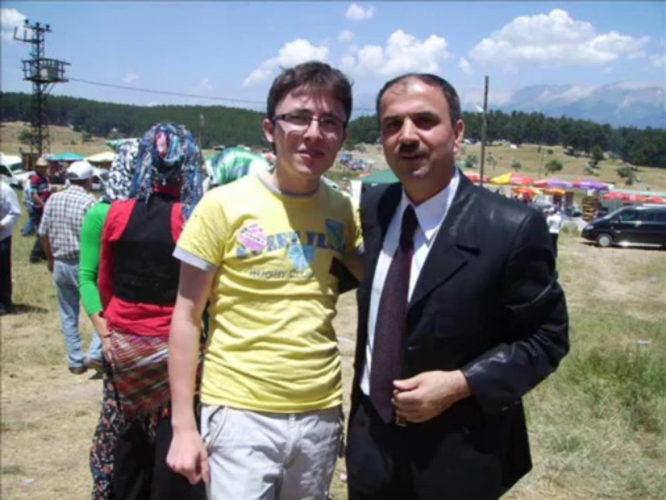 Rüştü karpuz Gidiyormusun Ayşem