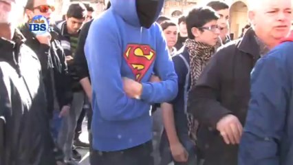 2013-12-10 Blocco Italia: a Mazara i ragazzi in corteo non autorizzato