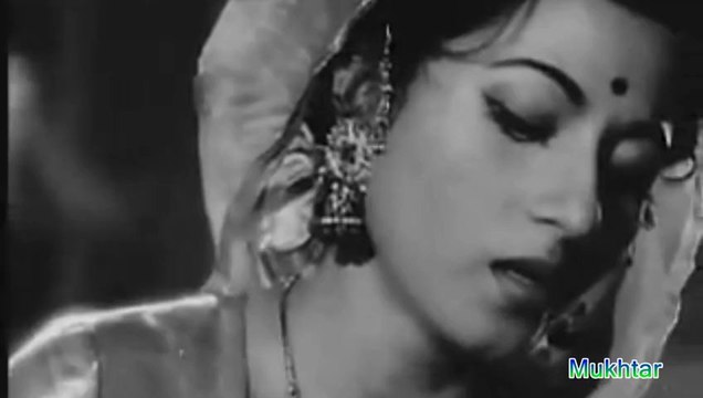 NOOR JEHAN .. aaja meri barbad mohabbat ke .. MADHUBALA, DILIP KUMAR