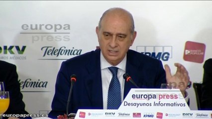 Interior: "Cataluña está viviendo fractura social"