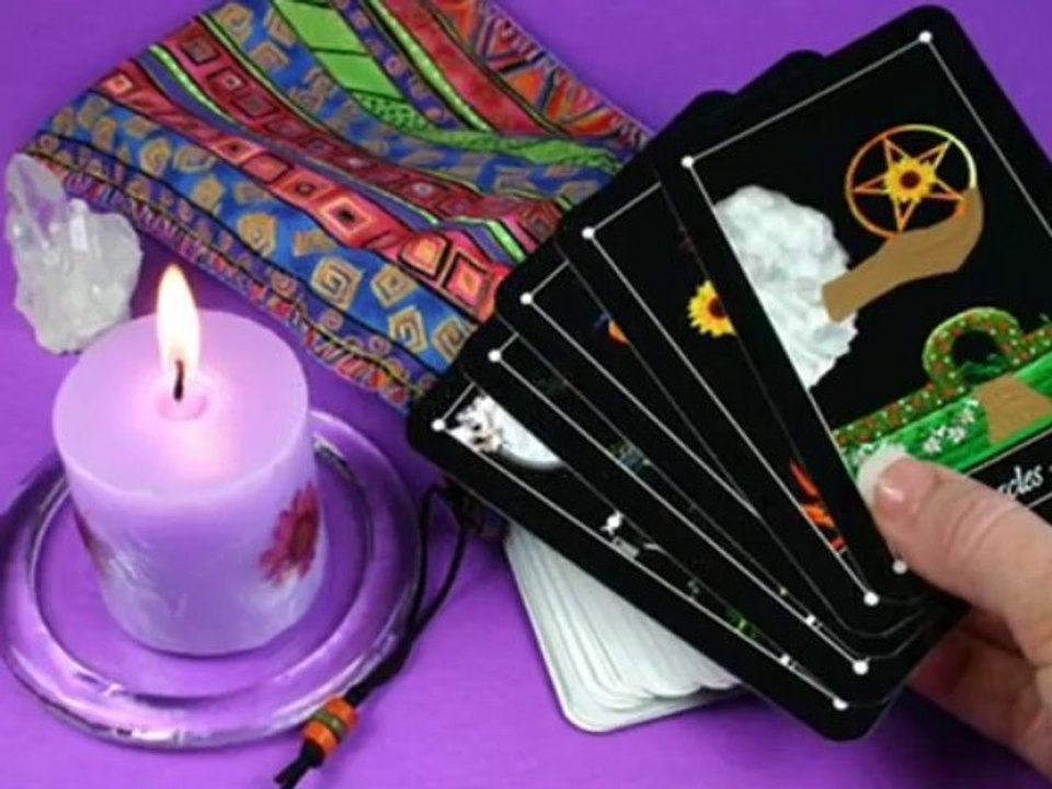 Discover yourself With Tarot Reading
